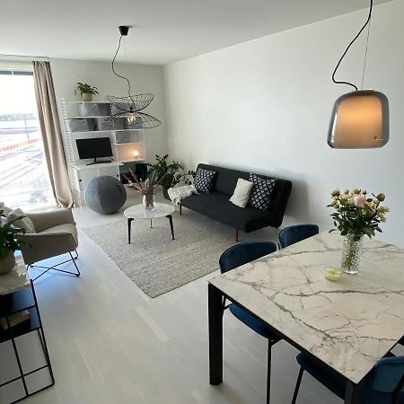 Luxury 1-Bedroom Apartment With Sauna And Sea View Хельсинки Экстерьер фото