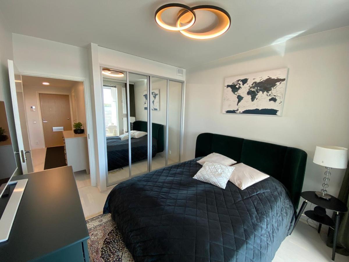 Luxury 1-Bedroom Apartment With Sauna And Sea View Хельсинки Экстерьер фото